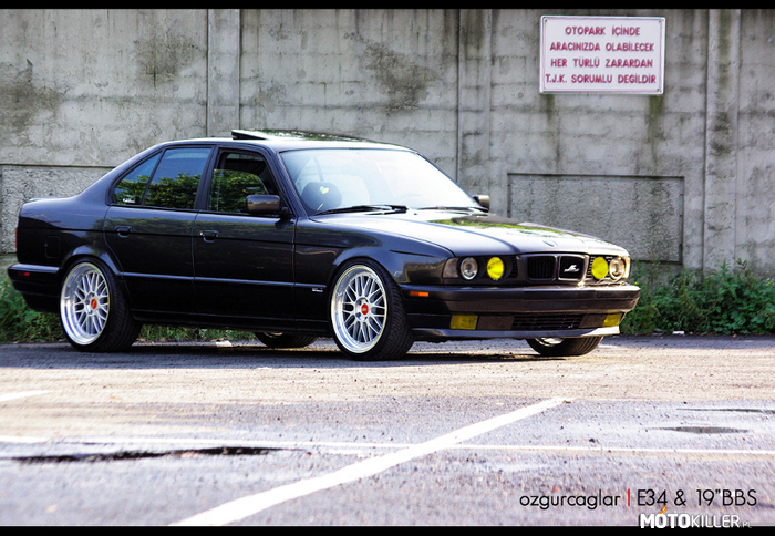 Wzór idealnej BMW E34 –  