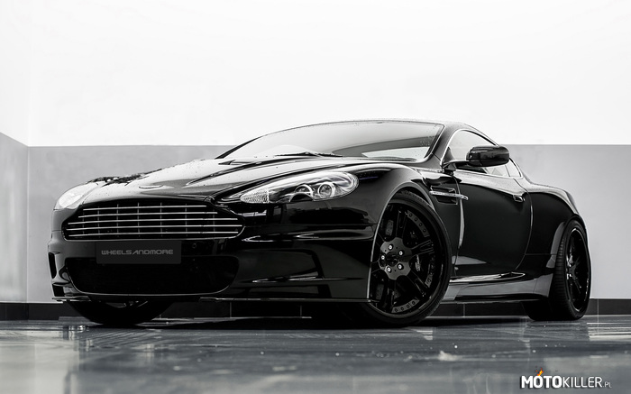 Aston Martin DBS –  