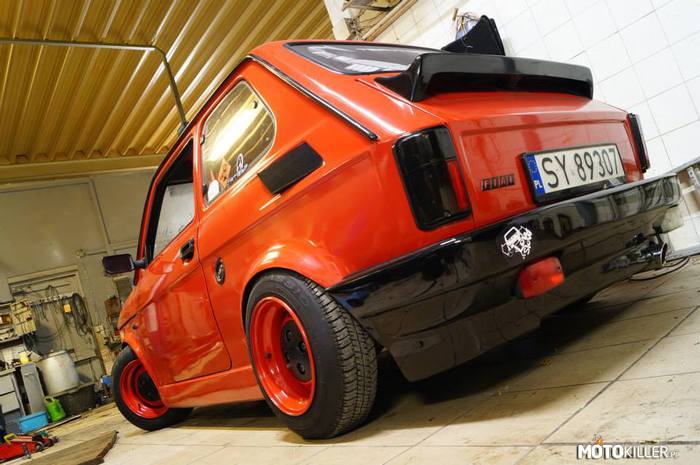 Fiat 126p Snaki-ego – Więcej info i zdjęć na :
https://www.facebook.com/fiat126psnakiego 