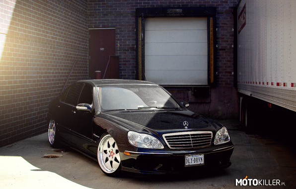 Mercedes s55 AMG –  