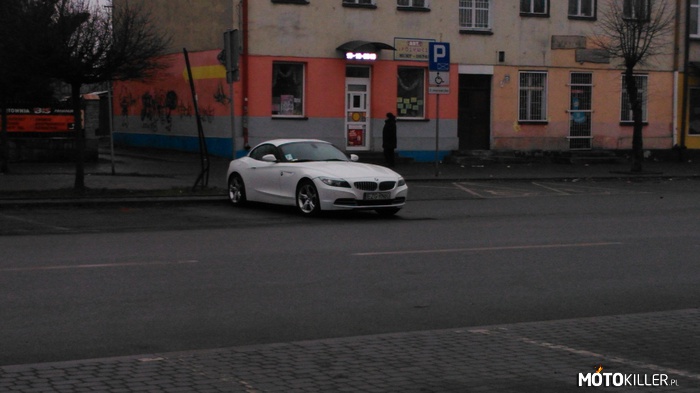 BMW Z4 – takie cudo jeździ po moim mieście.Cz.1 