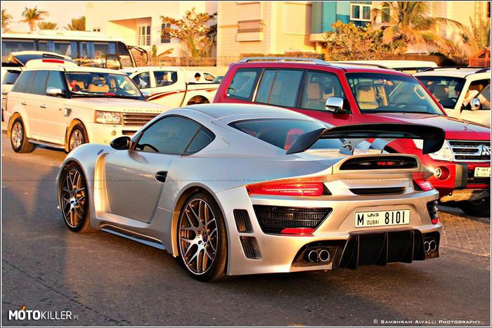 Porsche 911 tur... – a nie, to jest ztuningowany Cayman 