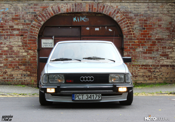 Audi 100 C2 – Audi znane już na Motokiller ;) Jednak to zdjęcie wg mnie jest najlepsze.. 