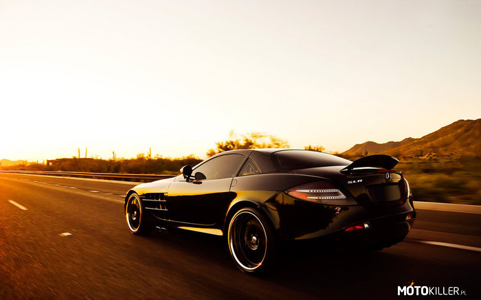 Mercedes Mclaren SLR –  