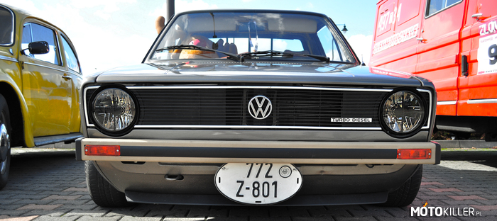 VW Caddy w ciekawej odsłonie – IV zlot samochodów zabytkowych- Sosnowiec 