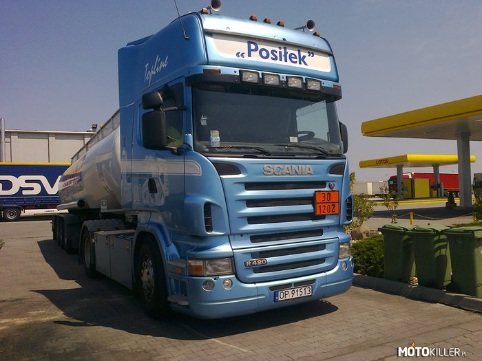 Posilek – Scania napotkana podczas powrotu z Master Trucka w 2012 roku stacja paliw w Krapkowicach 