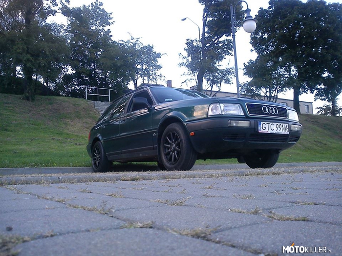 Audi 80 – Proszę bardzo  z wypadu w Wakacje 