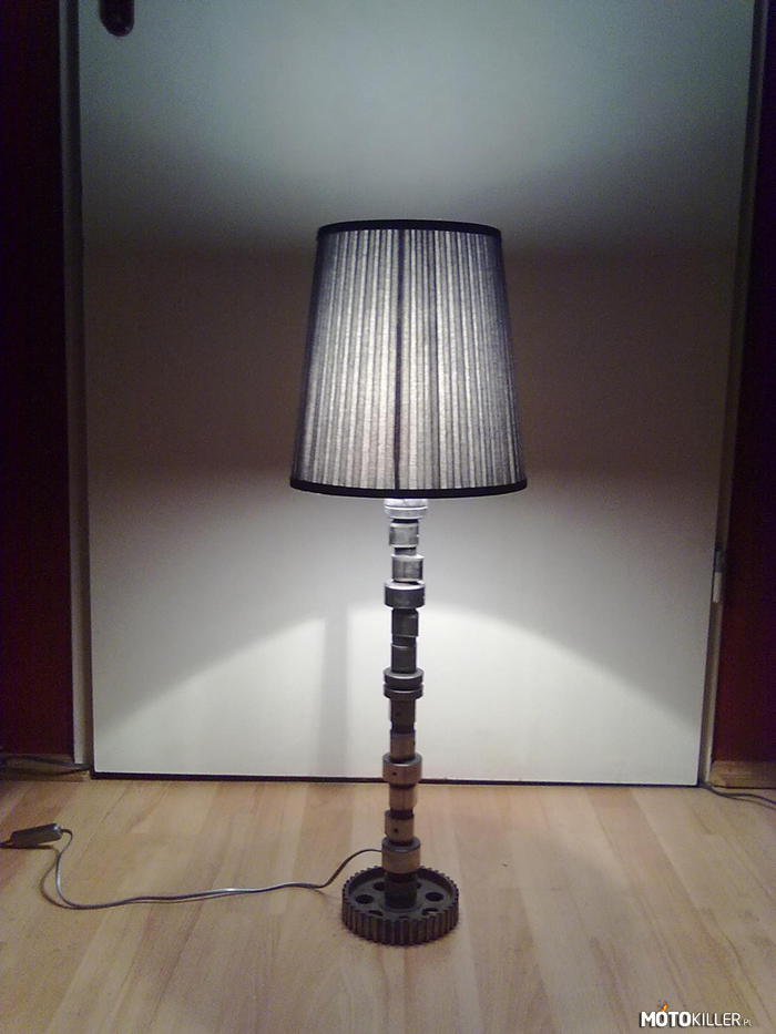 Unikatowa lampka –  