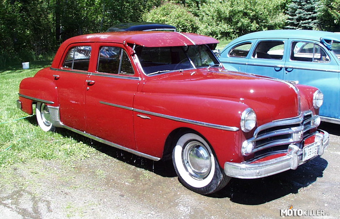 Samochody kiedyś - Dodge Coronet (1950) – Silnik - rzędowy, 6-cylindrowy
Pojemność - 3,7 L
Moc - 147 KM
Prędkość maks. - 140 km/h 