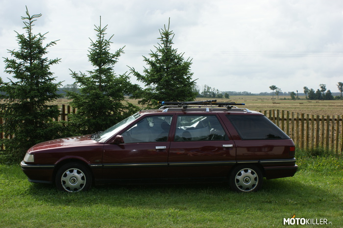 Renault 21 nevada – Pomimo 22 lat wygląda i jeździ 