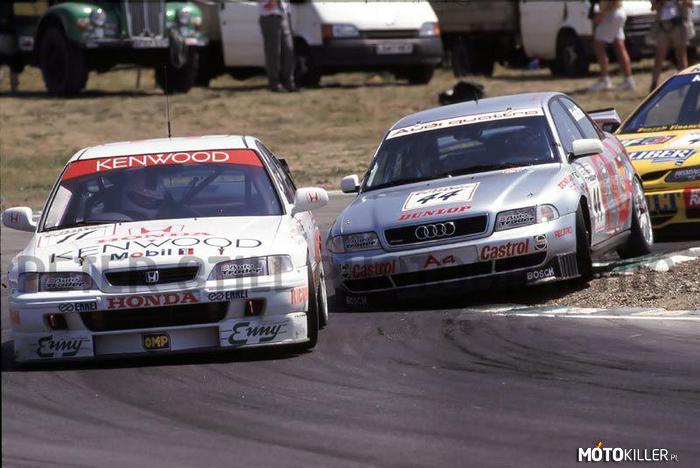 Honda Accord i Audi A4 – Podczas British Touring Car Championship w 1996 roku. David Leslie (Honda) oraz John Bintcliffe (Audi). 