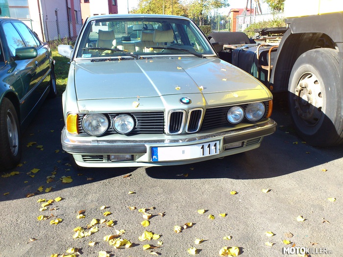 BMW E23 – BMW to nie tylko &quot;trójka&quot; na glebie 