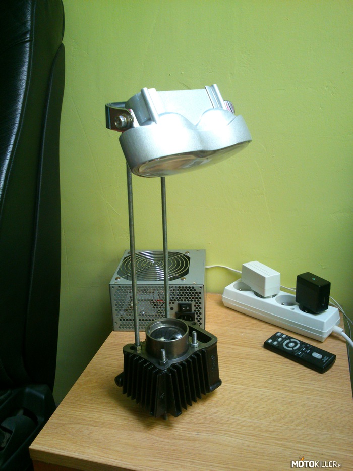 Motokillerowa lampka – Jeszcze bez zasilania, ale coś wymyślę 