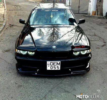 BMW e38 –  
