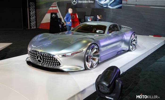 Mercedes AMG Vision Gran Turismo –  