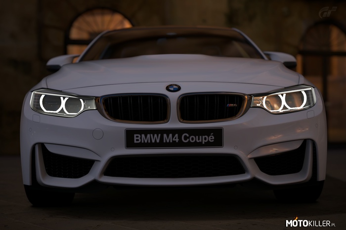Angel eyes – BMW M4 