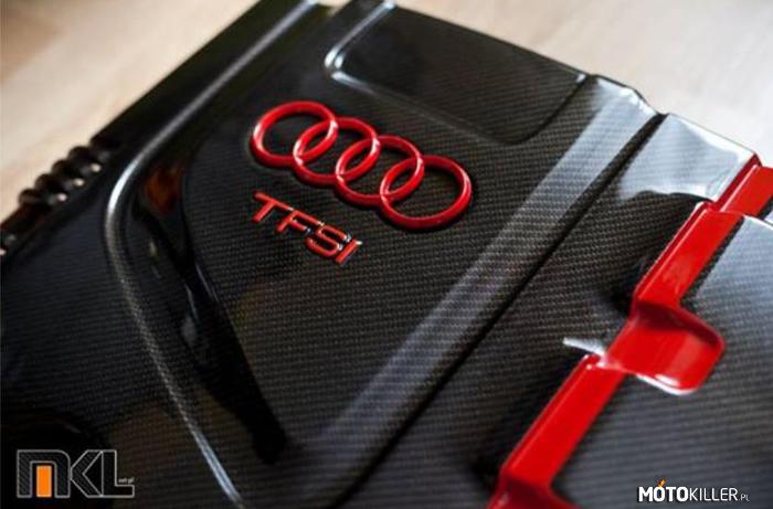 Audi – Pokrywa z naniesioną hydrografiką. 