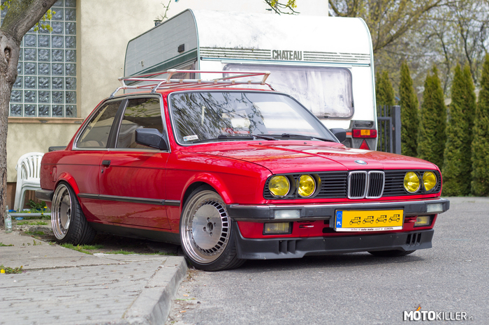 BMW E30 – Spotkane na spacerze w Darłówku. 