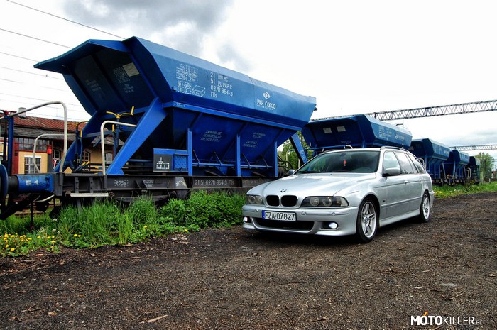BMW 39 M-pakiet – Moje Bmw e39 z 2002r w m-pakiecie silnik ma chip na 220KM jest to 3.0d 