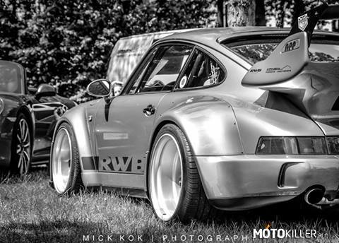 Porsche RWB –  