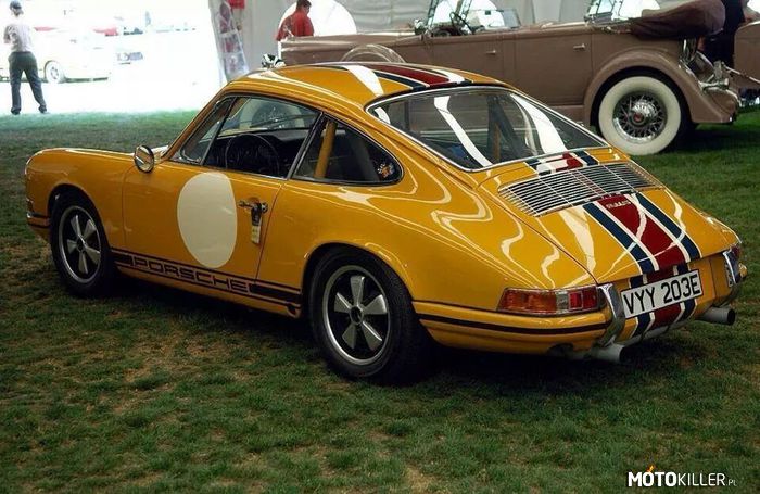Porsche 911S 1966 –  