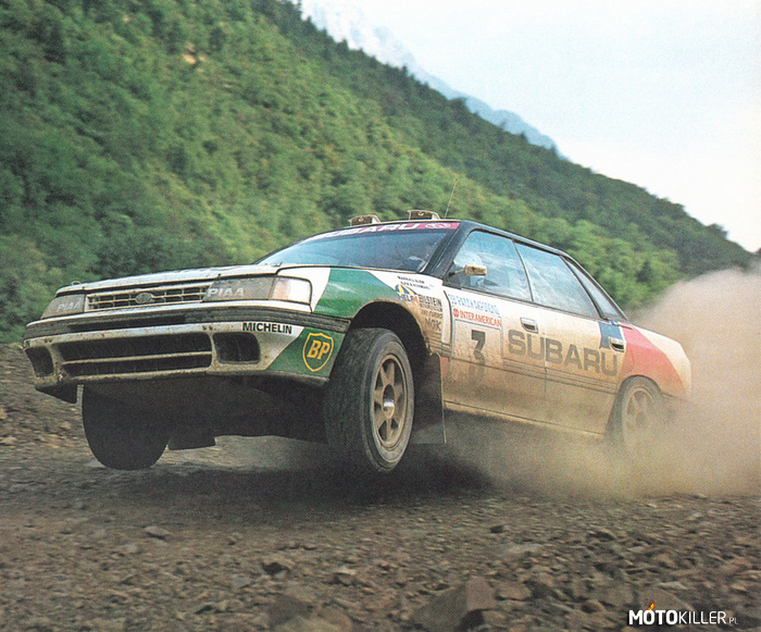 Subaru Legacy rally –  