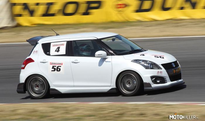 Suzuki Swift Sport – Swift przystosowany do wyścigów. 
