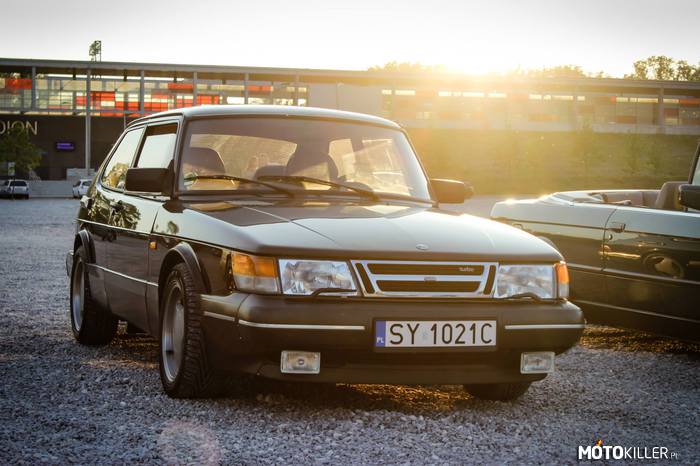 Saab 900 Turbo –  