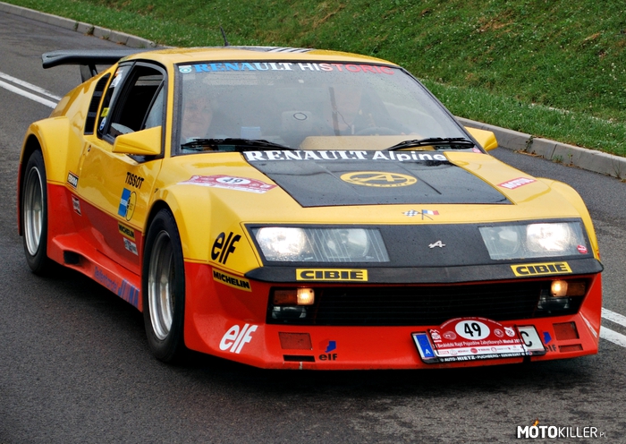 Renault Alpine A310 – Replika legendarnej rajdówki. 