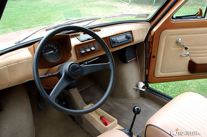 Wnętrza aut Fiat 126p –  