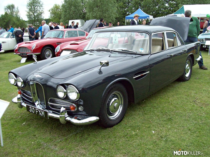 Lagonda Rapide – Sportowy samochód osobowy produkowany przez brytyjską firmę Lagonda w latach 1961–1964. Dostępny był jako 4-drzwiowy sedan. Do napędu użyto silnika DOHC R6 o pojemności czterech litrów. Moc przenoszona była na oś tylną poprzez 4-biegową manualną bądź 3-biegową automatyczną skrzynię biegów. Samochód został zastąpiony przez Astona Martina Lagondę.

Silnik:

-R6 4,0 l (3996 cm³), 2 zawory na cylinder, DOHC
-Układ zasilania: gaźnik
-Średnica × skok tłoka: 96,00 mm × 92,00 mm
-Stopień sprężania: 8,25:1
-Moc maksymalna: 239 KM (176 kW) przy 5000 obr/min
-Maksymalny moment obrotowy: 359 N•m przy 4000 obr/min 