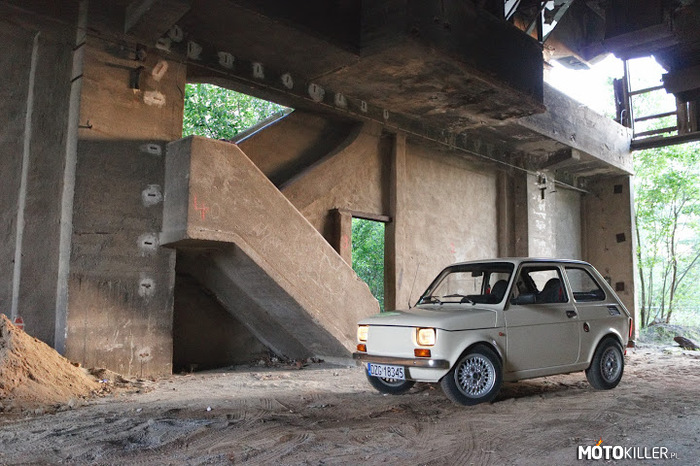 Mój Fiat 126p – Historia i więcej zdjęć malucha w źródle. 