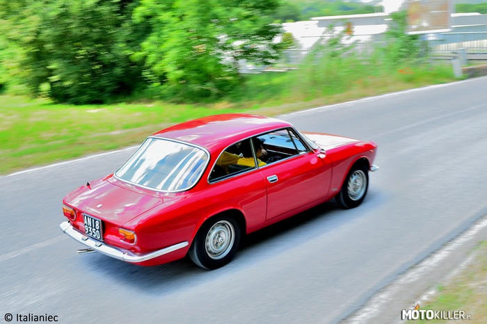 Alfa GT 1600 Junior –  