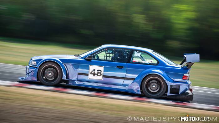 BMW E36 Race Spec – Ten pakiet aerodynamiczny robi mi dobrze.. 