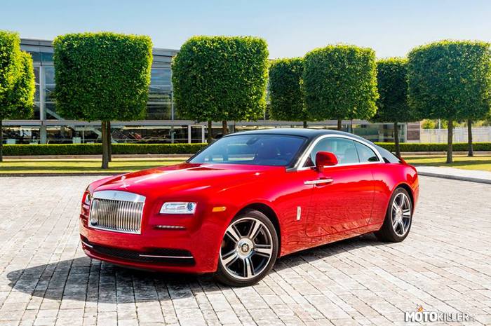 Red Rolls-Royce –  