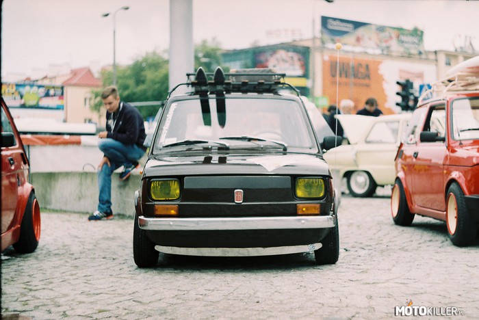 Fiat 126 – 11 ogólnopolski zlot Fiatów 126 i jeden z bardziej znanych projektów. 
