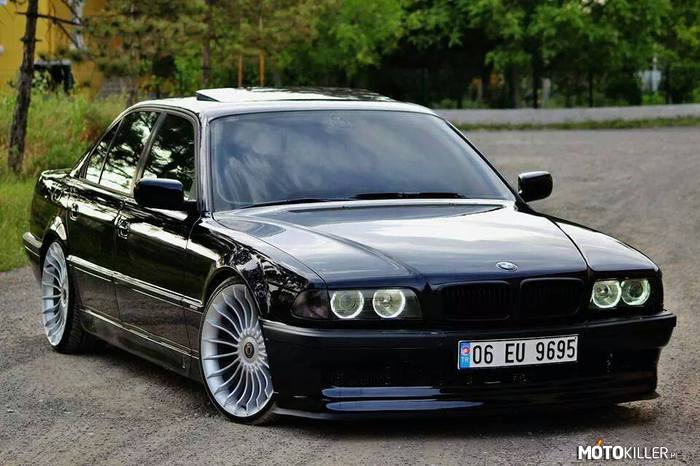 BMW 7 E38 –  