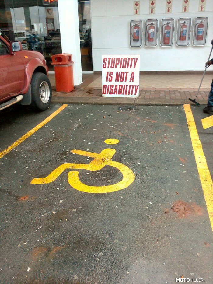 Głupota nie jest niepełnosprawnością –  