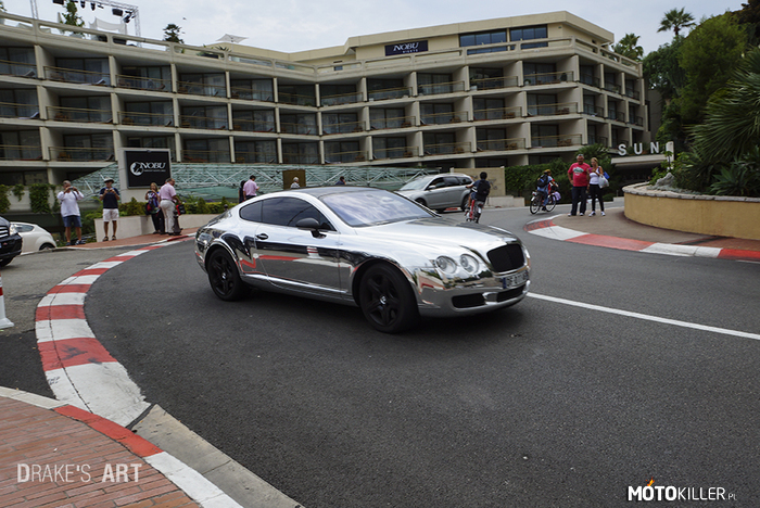 Bentley – A takiego Bentleya można spotkać na ulicach Monaco. 