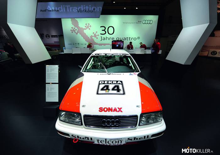 Audi V8 Quattro – W 1990 roku Hans Joachim Stuck i Frank Biela wygrali DTM na Audi V8 quattro. 