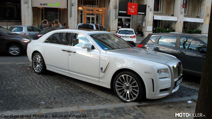 Rolls-Royce Mansory White Ghost EWB Limited – Zdjęcie z Warszawy. 