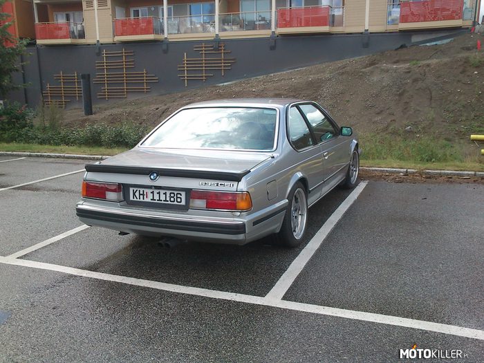 BMW E24 635 CSI – Tym razem tył tego klasyka spotkanego w Jessheim (Norway). 