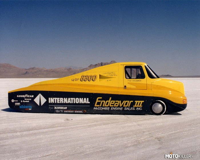 M Mccombs endeavor III – DANE TECHNICZNE 
Nazwa: Endeavor III 
Model wyjściowy: Navistar International 8300 
Konstruktor: Mike McCombs 
Silnik: Detroit Diesel Allison V12 
moc 2500 KM (1839 kW) 
Predkość maksymalna: 361 km/h 
Rok produkcji: 1991 