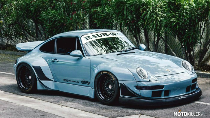 RWB Porsche 993 –  