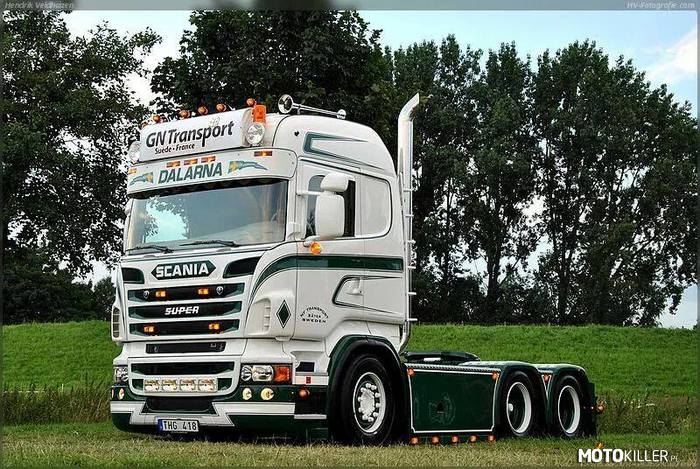 Scania S-u-p-e-r r560 v8 –  
