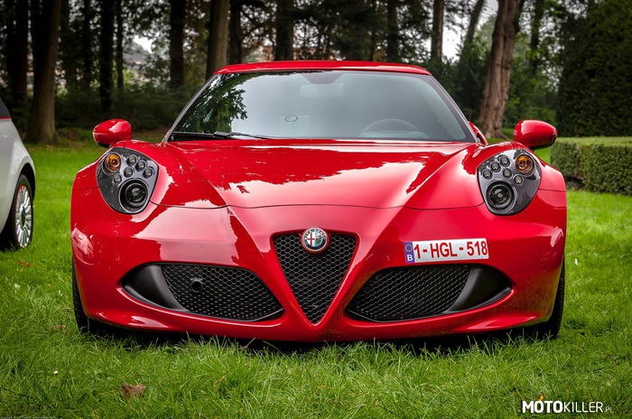 Alfa Romeo – 4C 