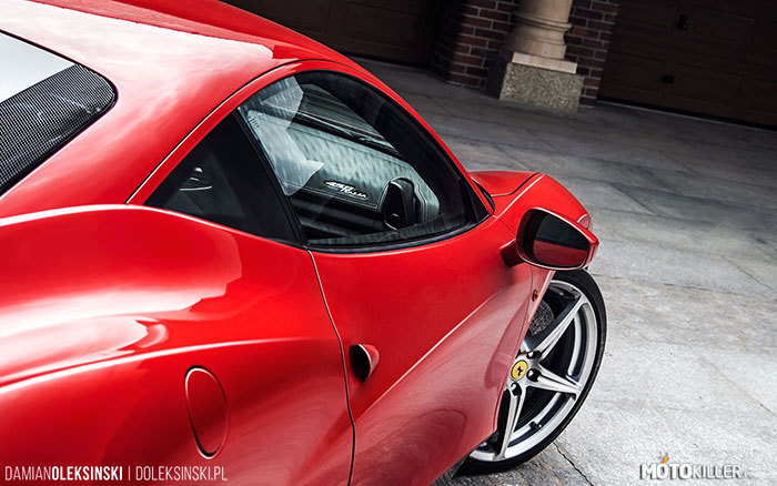 Ferrari 458 Italia –  