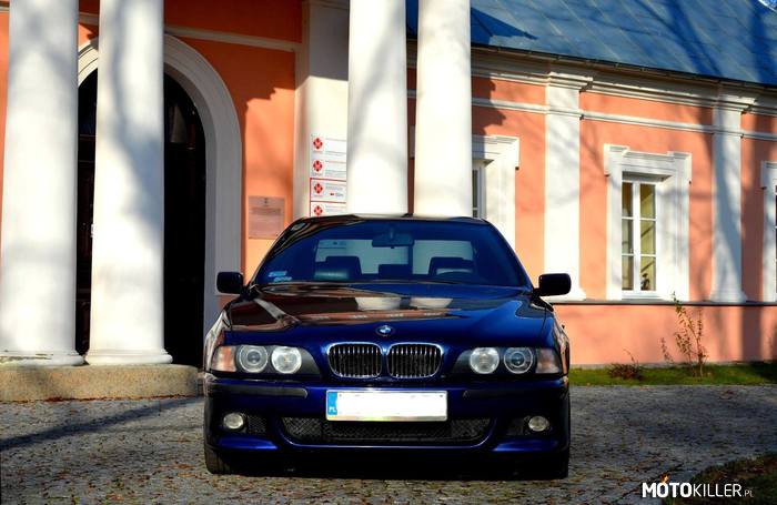 Moja Bawarka – Skromne BMW 540

Silnik: 4398 cm3
MOC: 315 KM (w planach jeszcze więcej) 