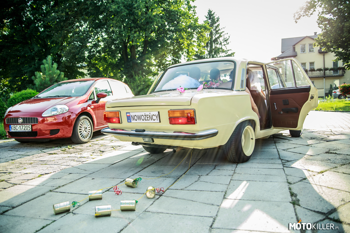 Fiat 125p w dniu ślubu – Jechać swoim autem na swój ślub, bezcenne. 