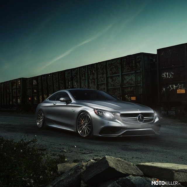 Mercedes-Benz S65 AMG Coupe –  